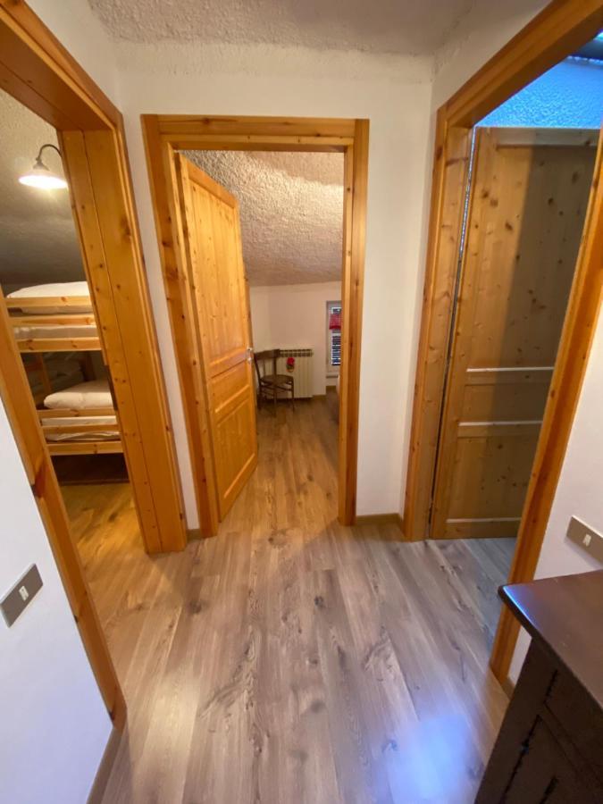 Ferienwohnung Mansarda Petronilla Piazzatorre Exterior foto