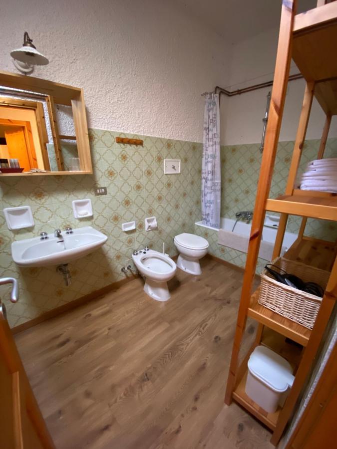 Ferienwohnung Mansarda Petronilla Piazzatorre Exterior foto